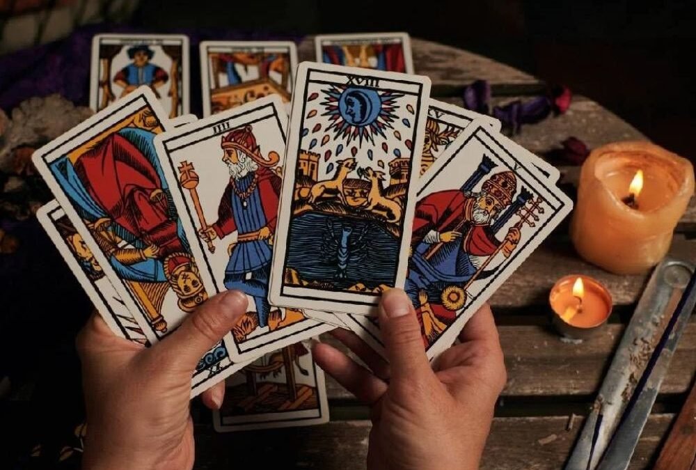 Tarot Card Reader